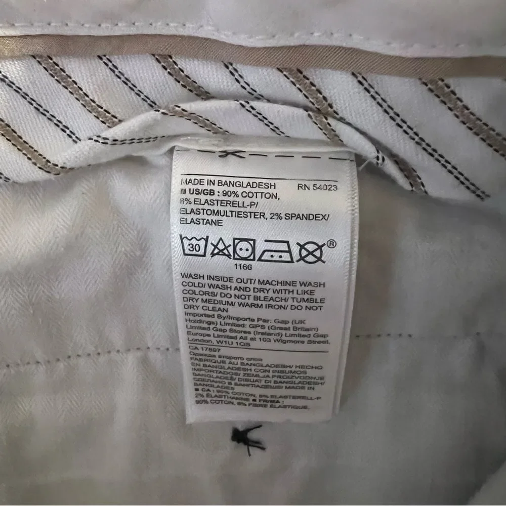 Banana Republic Tapered Fit Chinos 30 x 32